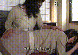 妈妈教训女儿一